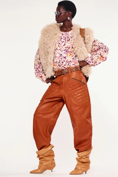 Look 11